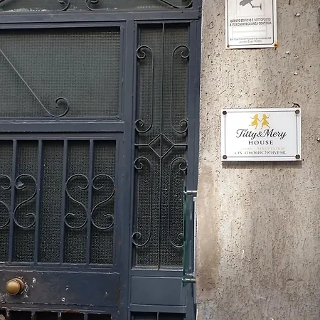 דירה Titti&mery House נאפולי